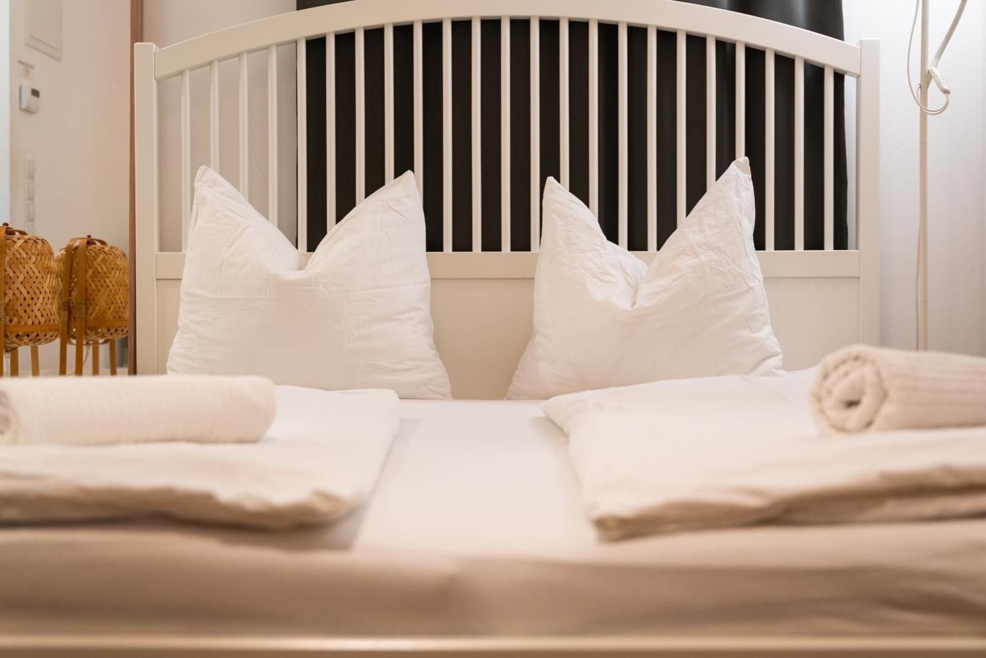 Vienna City Apartments - Metro 1160 Виена Екстериор снимка