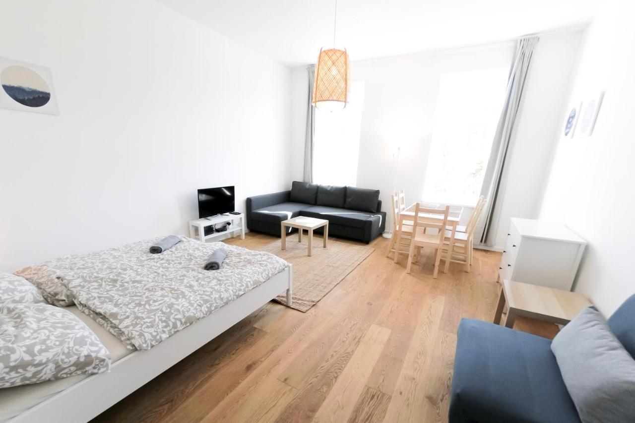 Vienna City Apartments - Metro 1160 Виена Екстериор снимка
