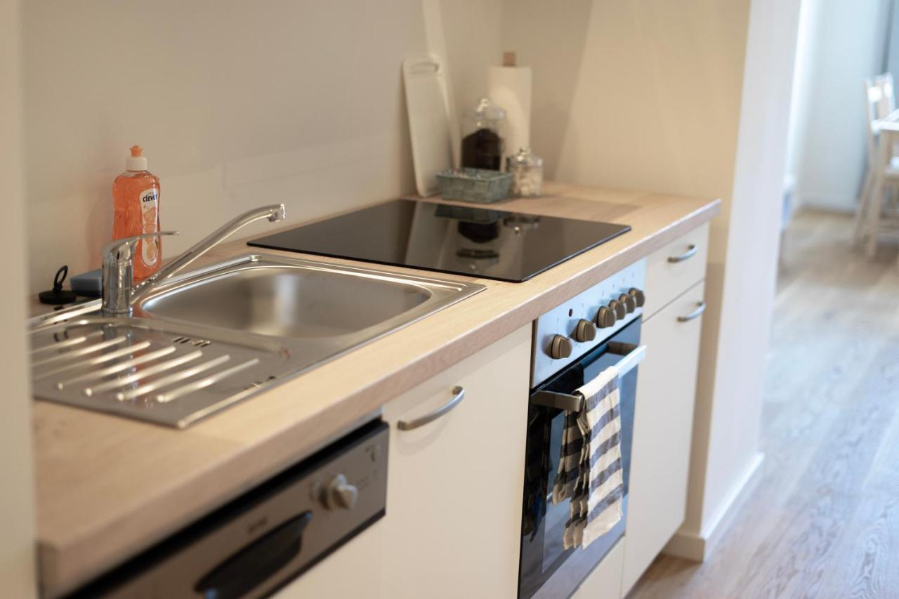 Vienna City Apartments - Metro 1160 Виена Екстериор снимка