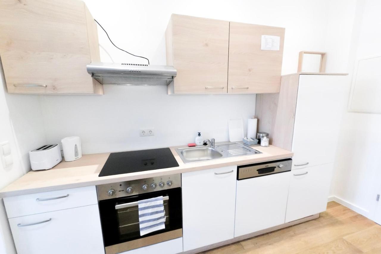 Vienna City Apartments - Metro 1160 Виена Екстериор снимка