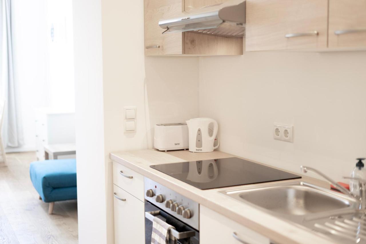 Vienna City Apartments - Metro 1160 Виена Екстериор снимка